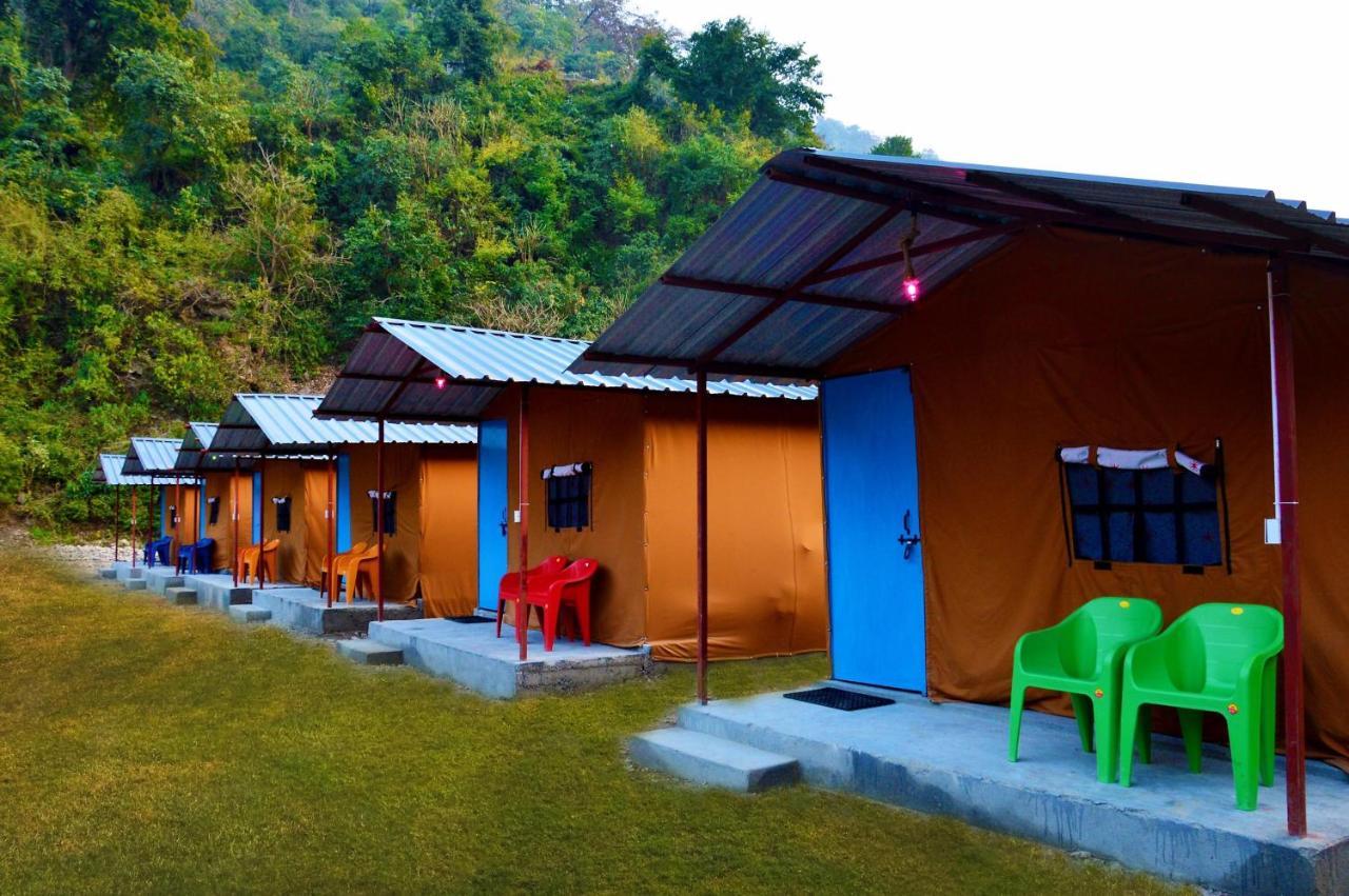 Riverside Glamping By Stayapart X Elephant Brook Bijni Zewnętrze zdjęcie