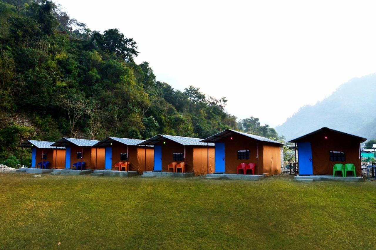 Riverside Glamping By Stayapart X Elephant Brook Bijni Zewnętrze zdjęcie