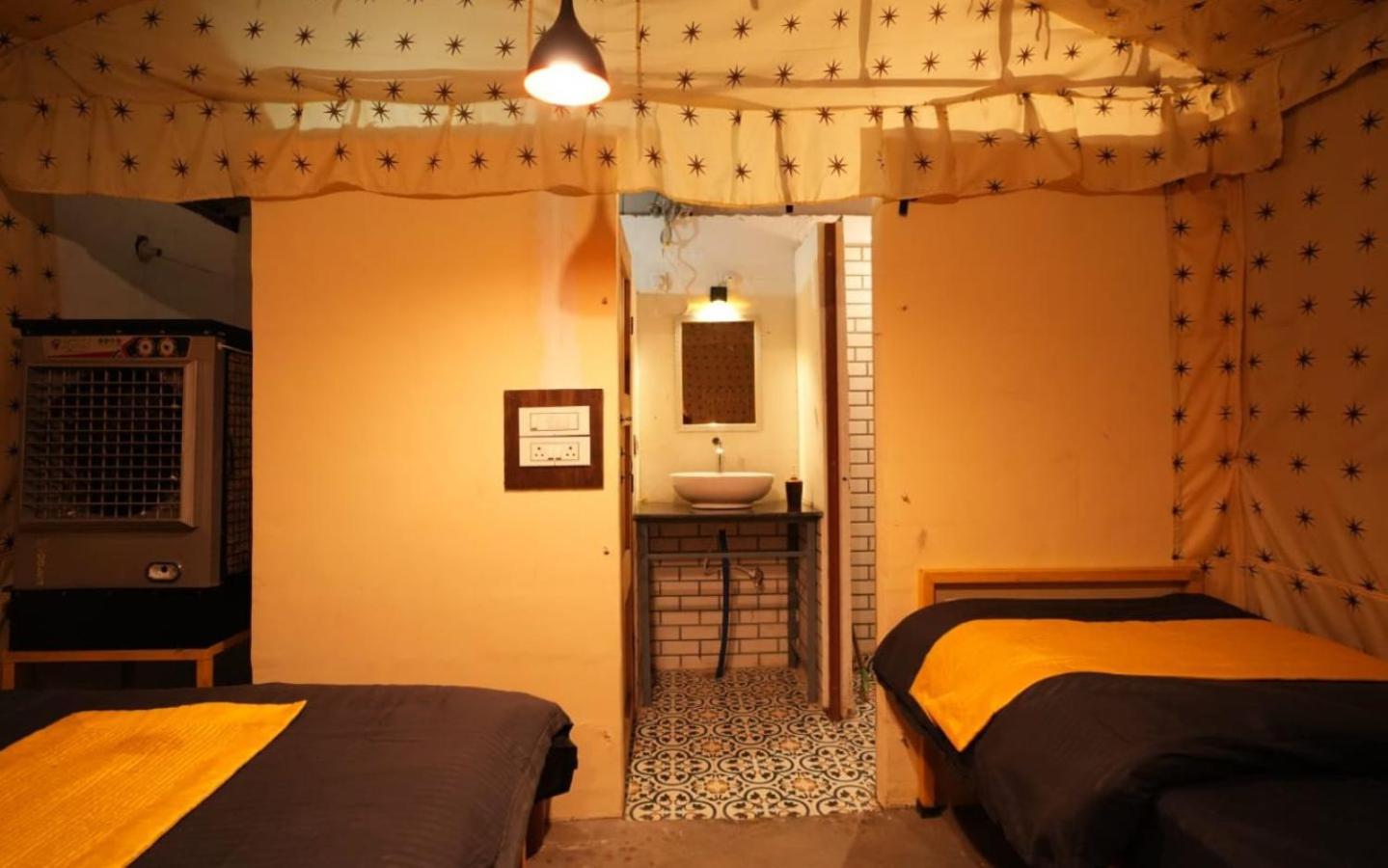 Riverside Glamping By Stayapart X Elephant Brook Bijni Zewnętrze zdjęcie